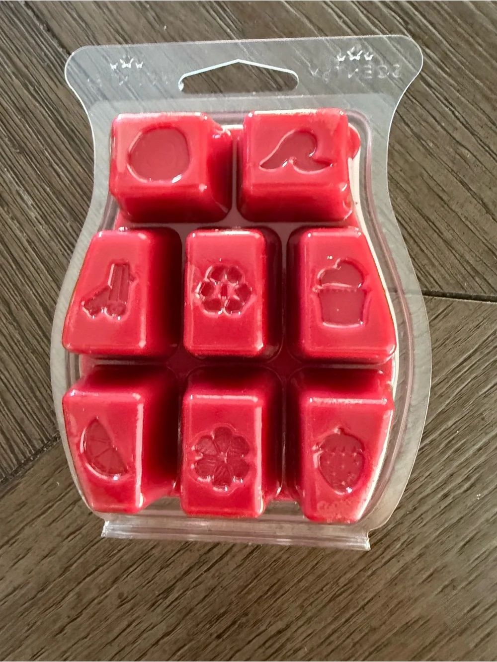 Scentsy Snowkissed Cranberry Retired Wax Bar